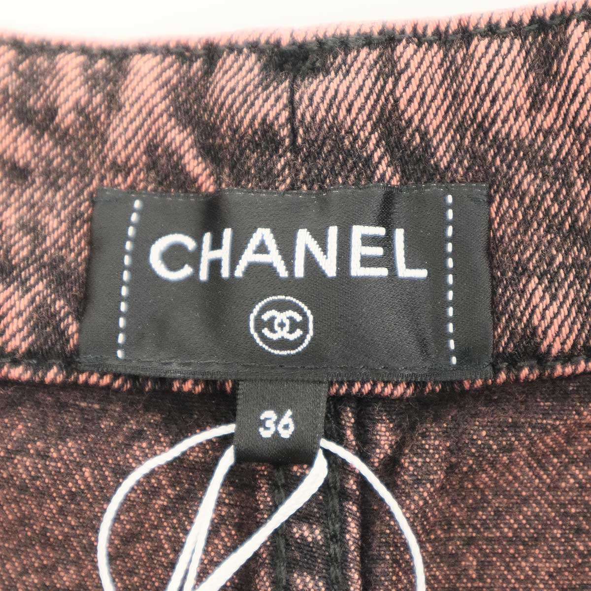 CHANEL シャネル