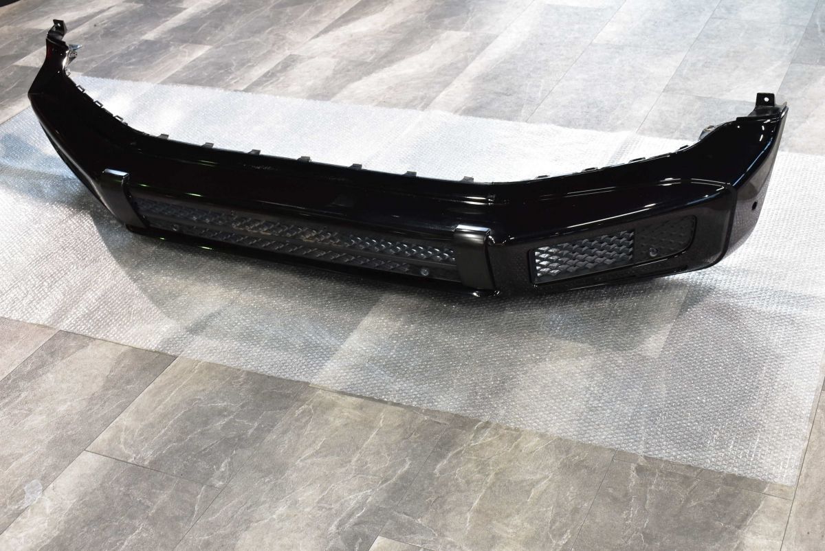 ベンツGクラス W463 2016年式フロントバンパー　オブシディアンブラック ベンツGクラス W463 2016年式フロントバンパーオブシディアンブラック