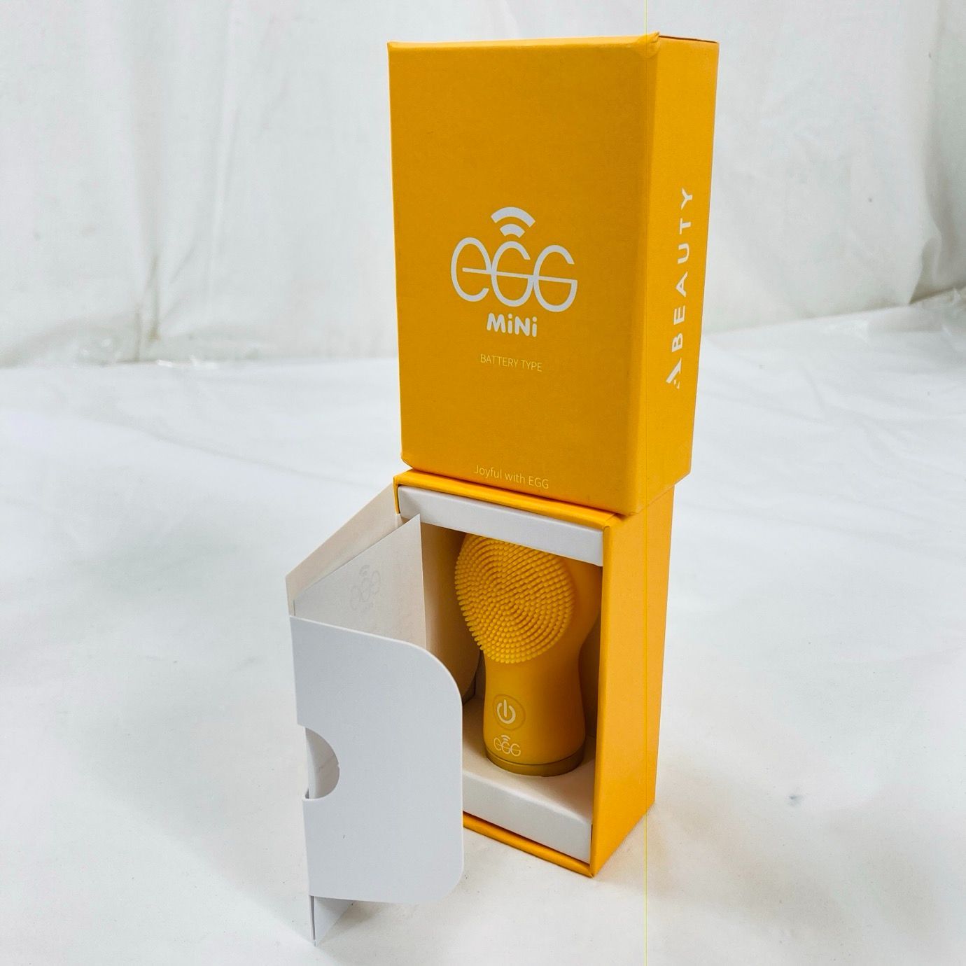 エッグクレンジングデバイスミニ 洗顔ブラシ 電動毛穴ケア - メルカリ