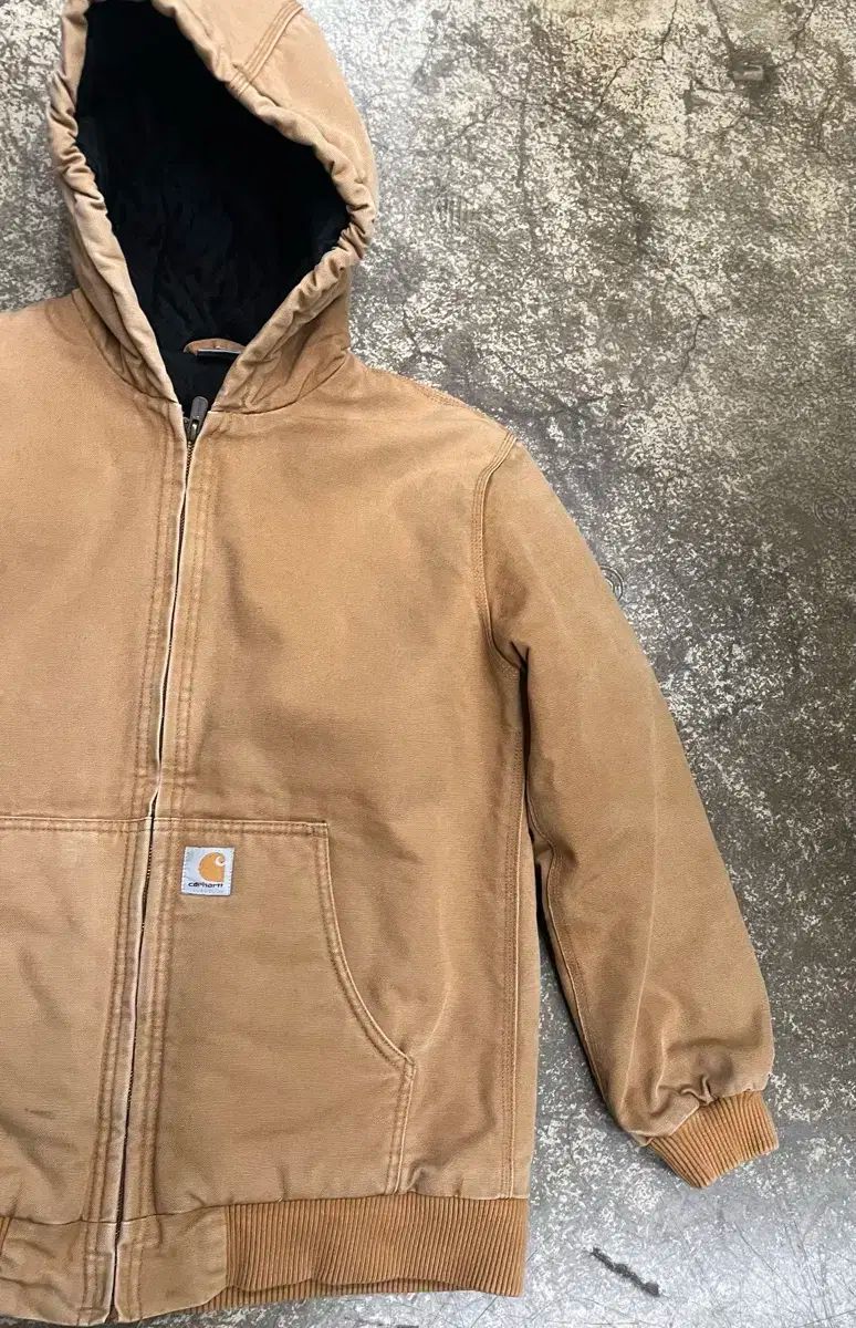 ダックアクティブ