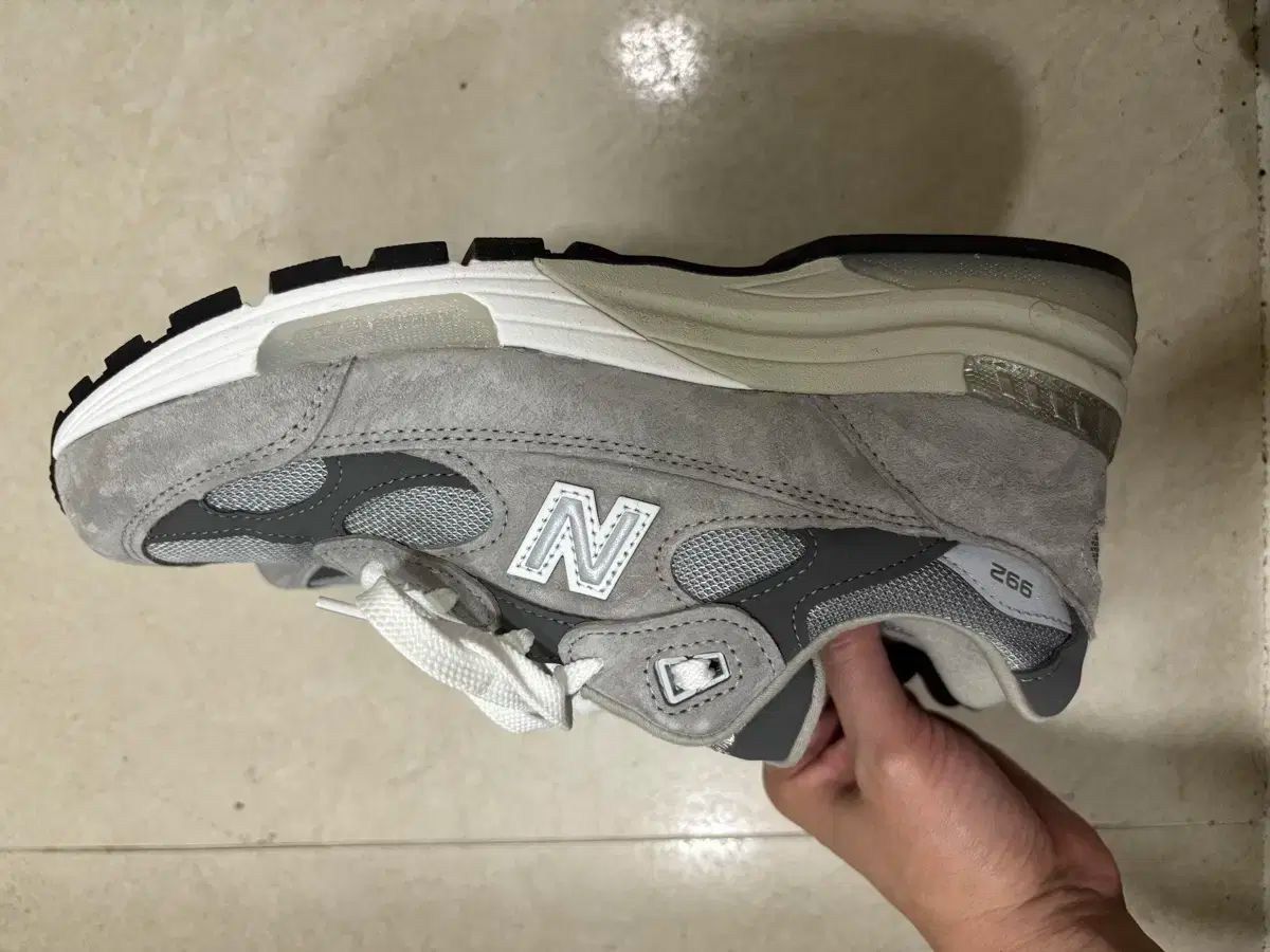 ニューバランス 992 コアグレー 265