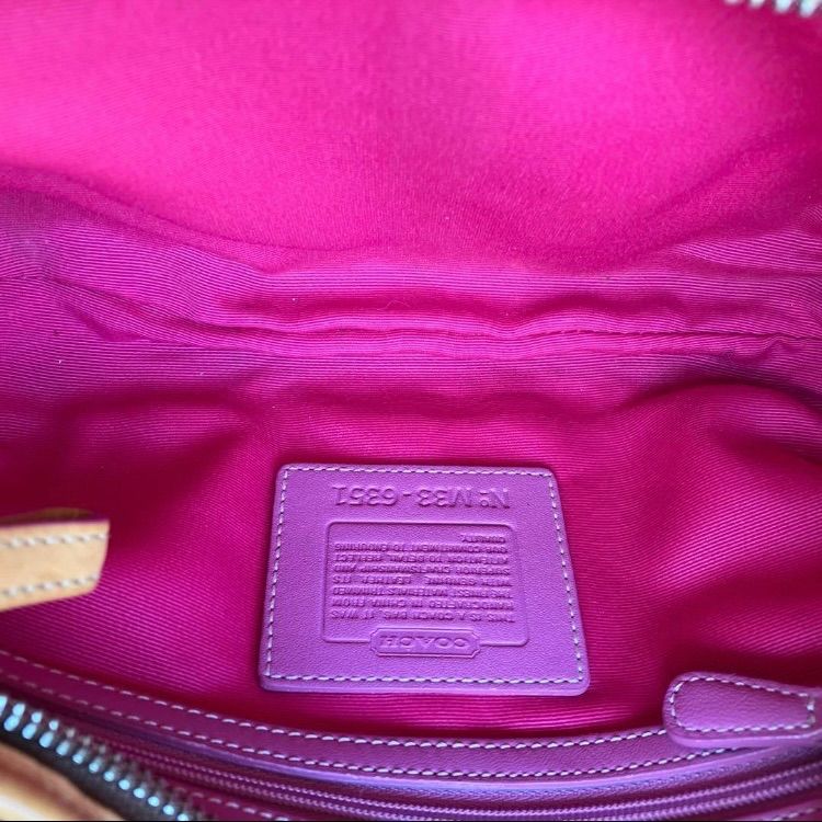 Coach y2k Baby Pink Mini Signature Soho Hobo Shoulder Bag - メルカリ