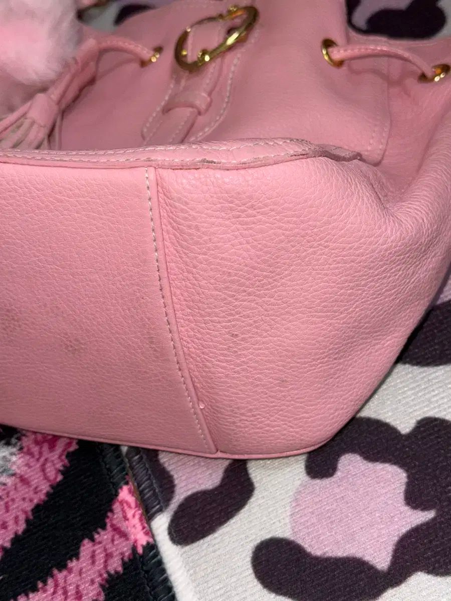 ピンク ショルダーバッグ