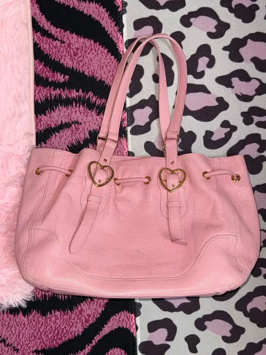 ショルダーバッグ