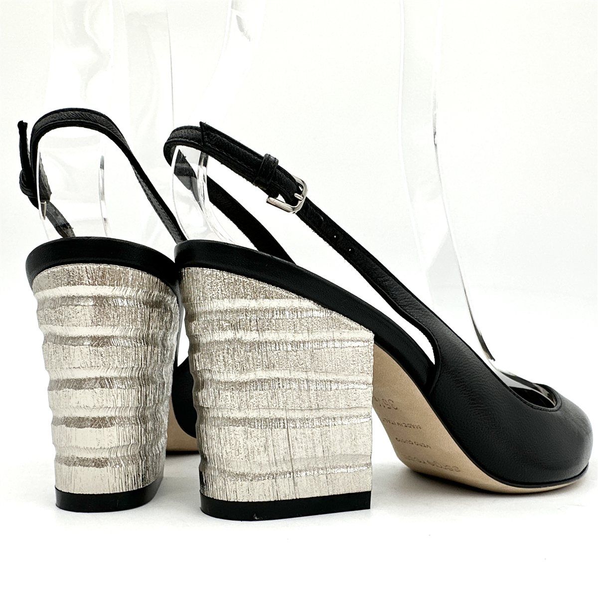 ポインテッドトゥ