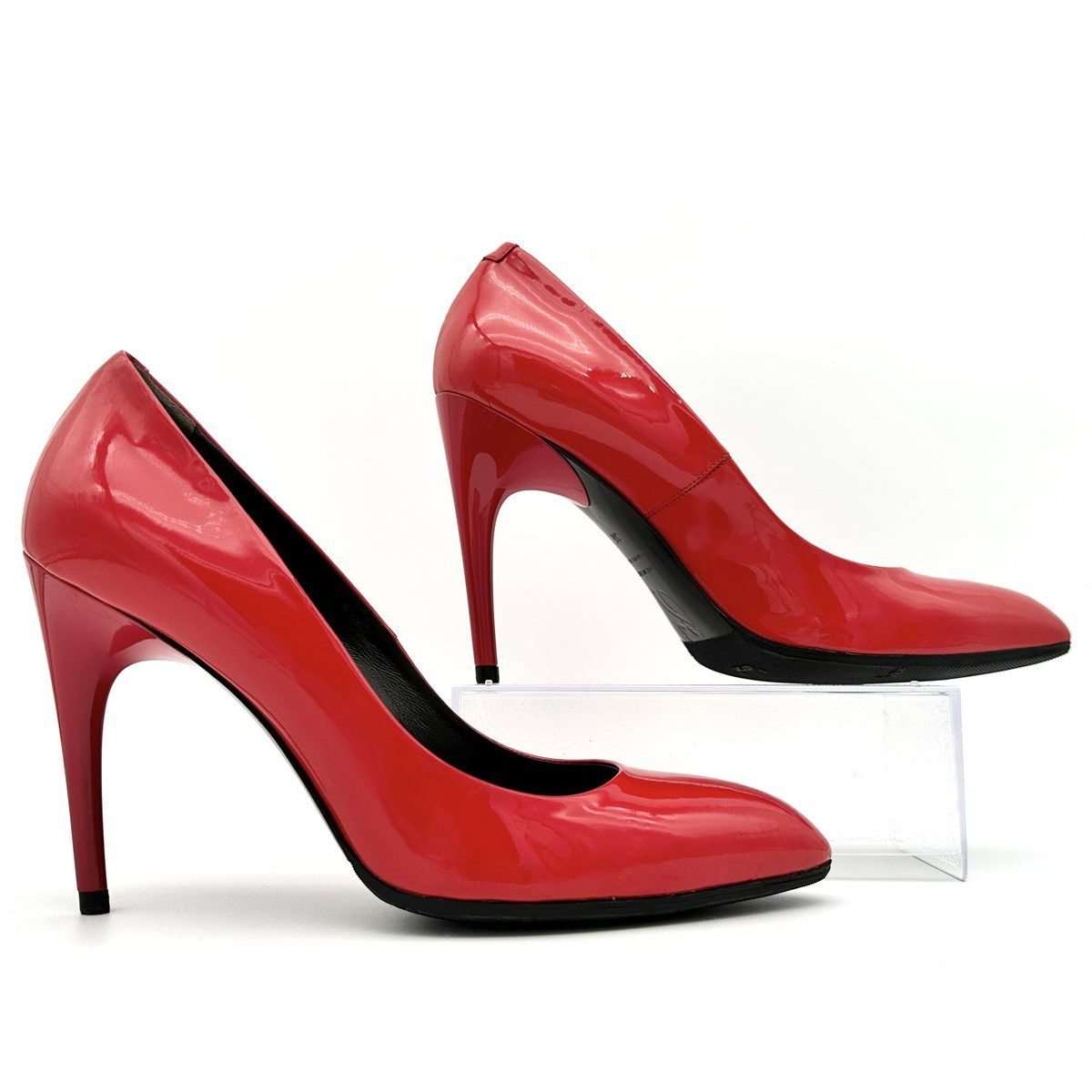 級 Roger Vivier ハイヒール エナメル ビムラムソール レッド 2238 T