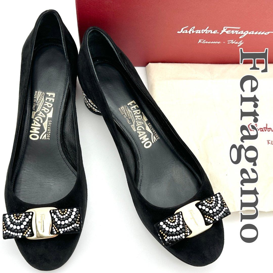Ferragamo パンプス スエード ヴァラリボン ラウンドトゥ ブラック 2418 T