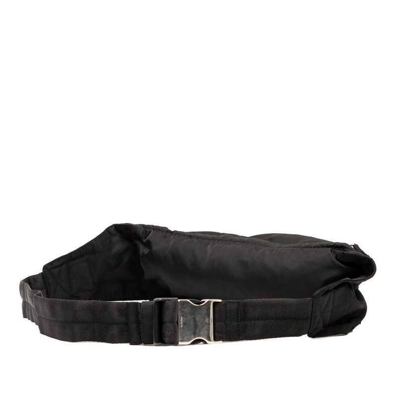 プラダ 三角ロゴプレート ボディバッグ ウエストバッグ V132 ブラック ナイロン レディース PRADA 1-0240041