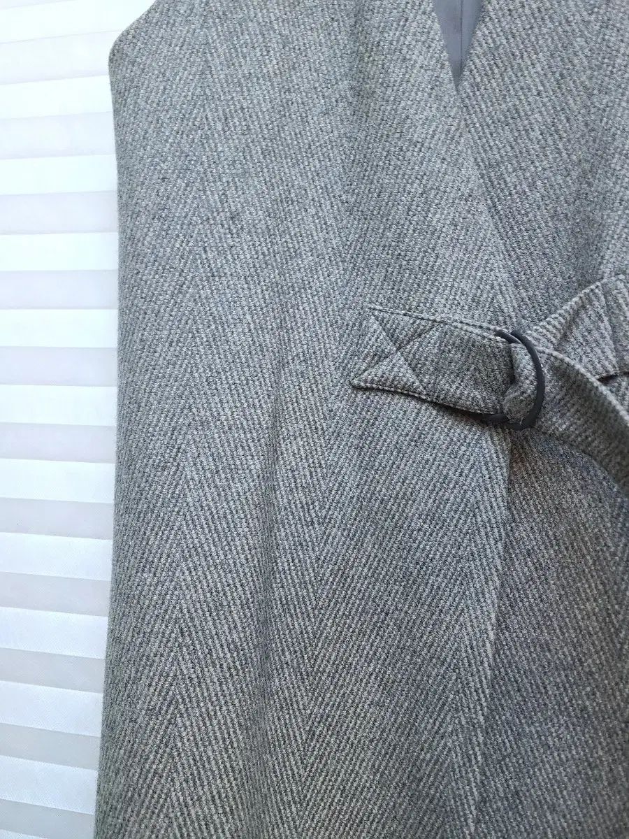  ベルティ ウールカシミア100 ベスト ロング丈 ベスト ジレ ベスト ジレ ビスチェ