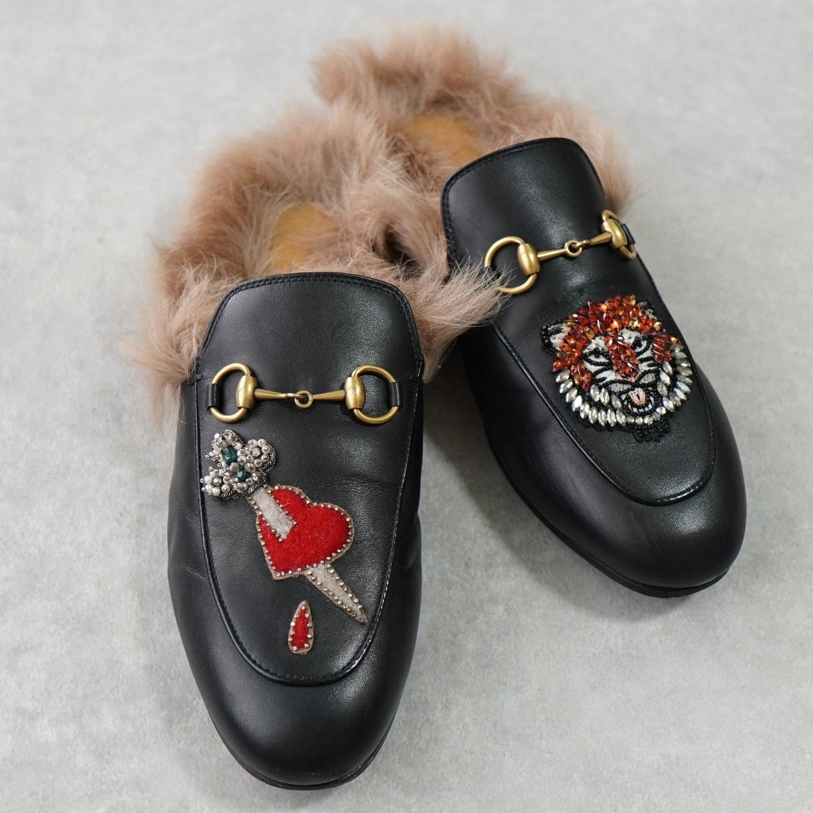 グッチ プリンスタウン ホースビット ファー レザー ミュール ブラック