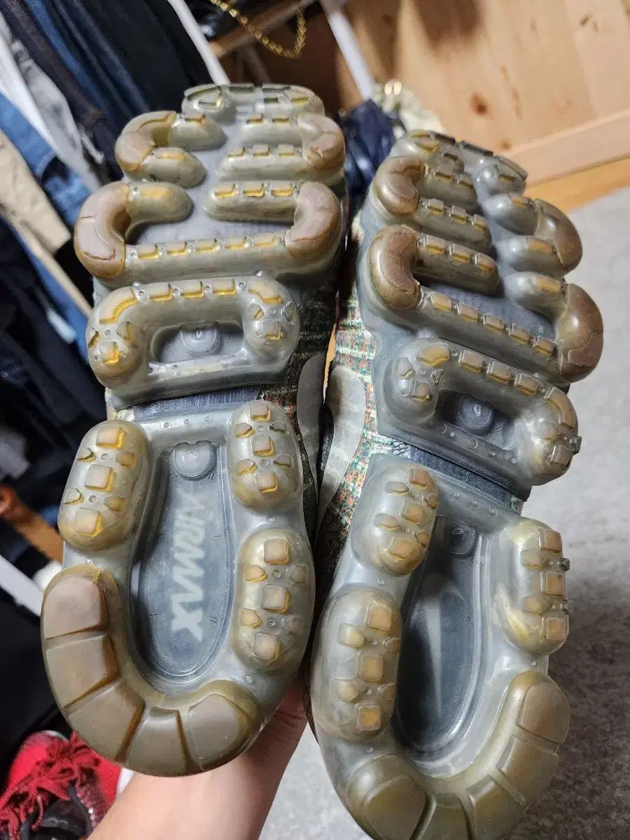 ヴェイパーマックス フライニット