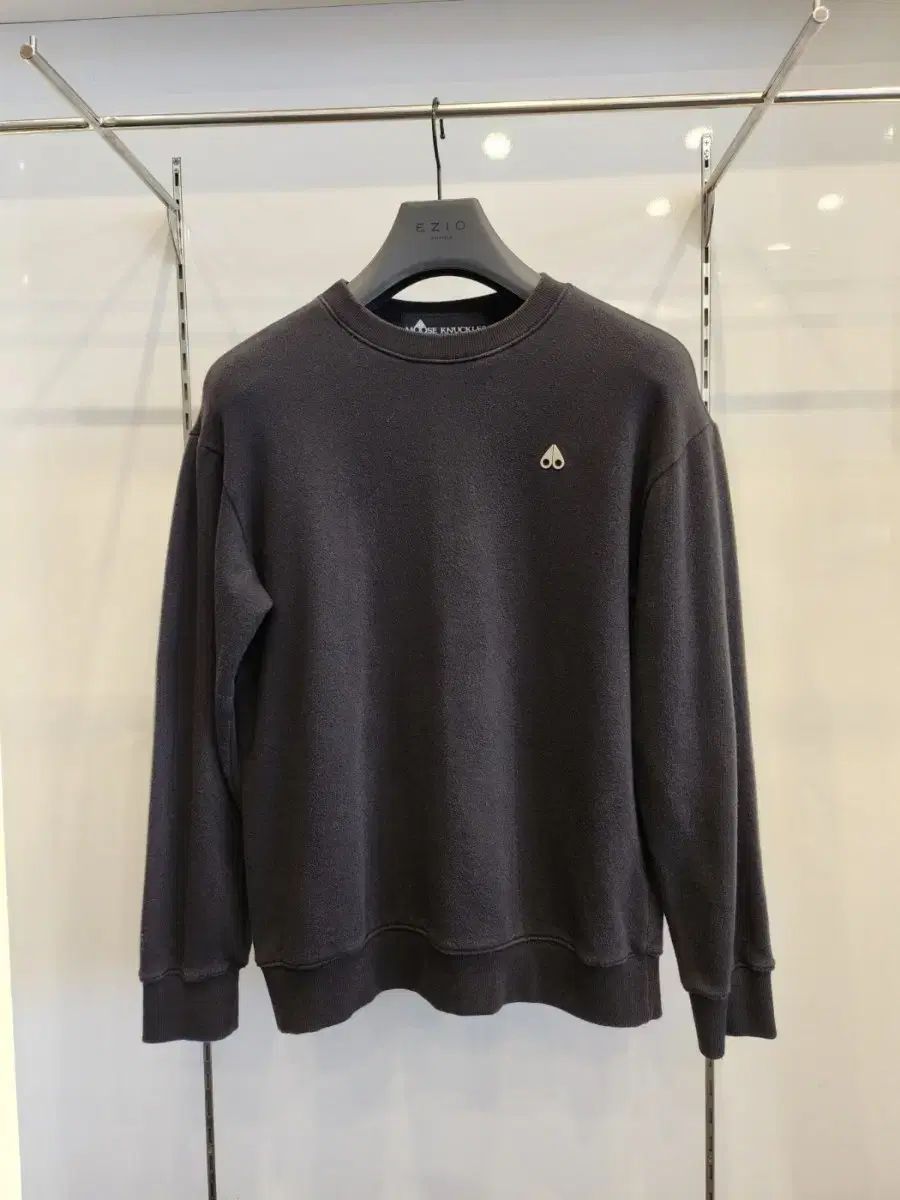 MOOSE KNUCKLES ムースナックルズ ブラック スウェット Tシャツ