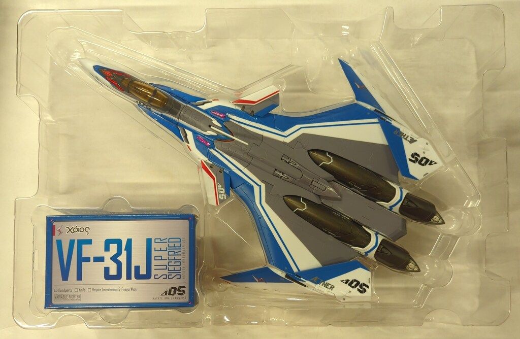  バンダイ DX超合金 マクロスΔ VF 31 J スーパージークフリード ハヤテ インメルマン機 リバイバルVer キャラクター玩具 おもちゃ