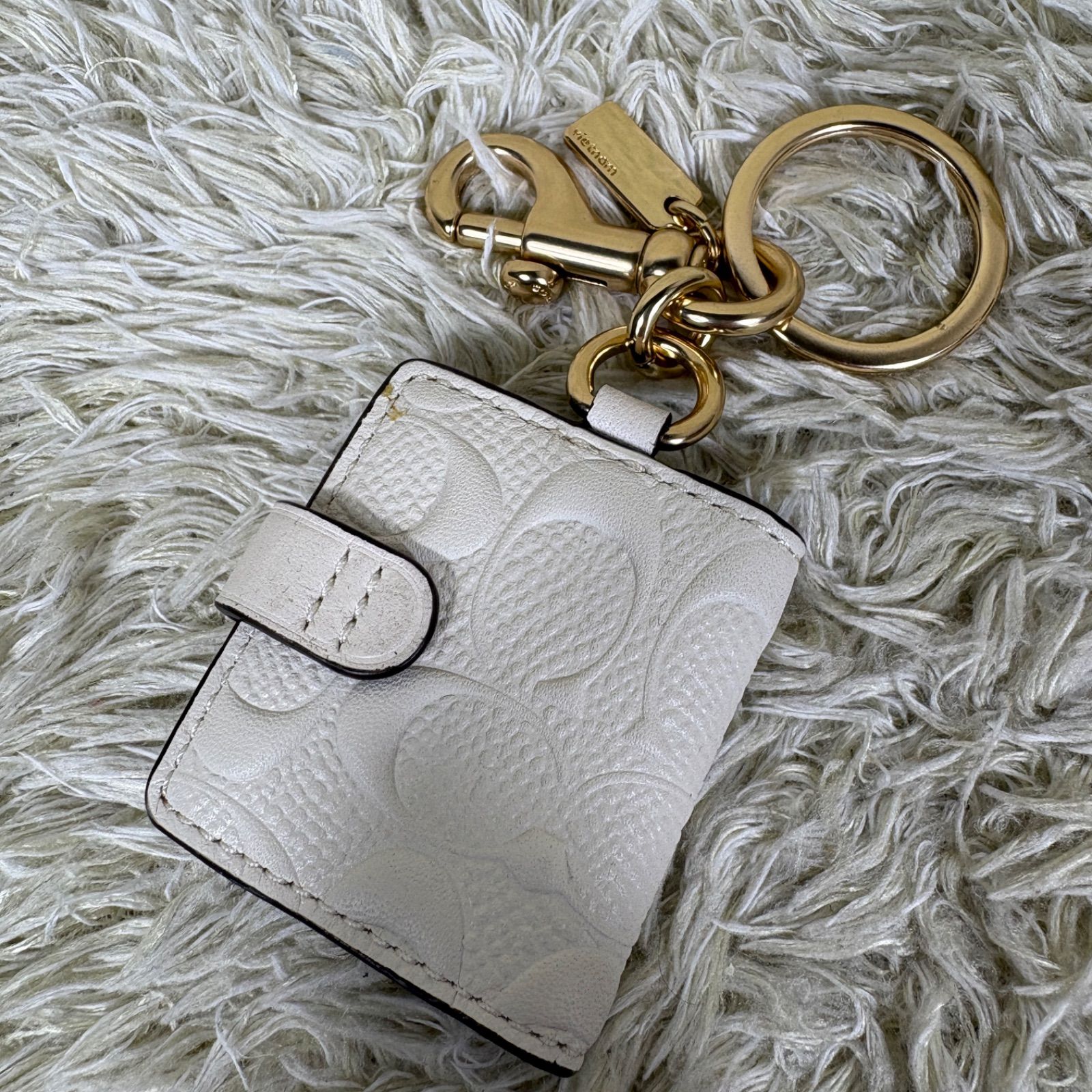 COACH コーチ キーホルダー チャーム シグネチャー フォトケース ホワイト レザー キーリング ゴールド金具 刻印