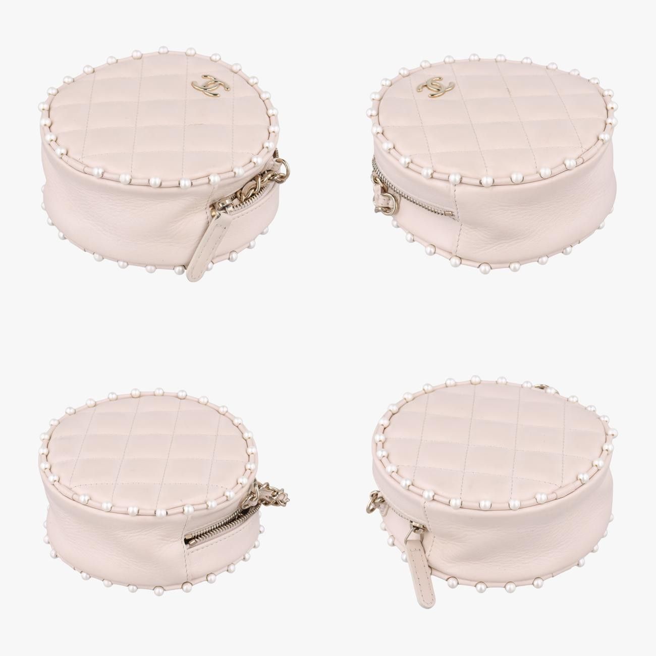  シャネルChanelマトラッセ ラウンド ベージュ キャビアスキン AP 1050 メッセンジャーバッグ ショルダーバッグ