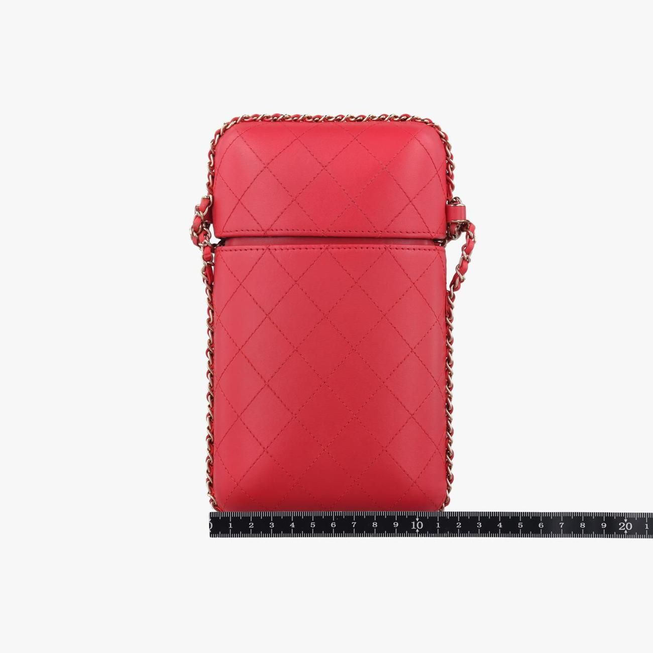 シャネルChanelシャネル CC フォン ホルダー レッド ラムスキン A94471 25500320