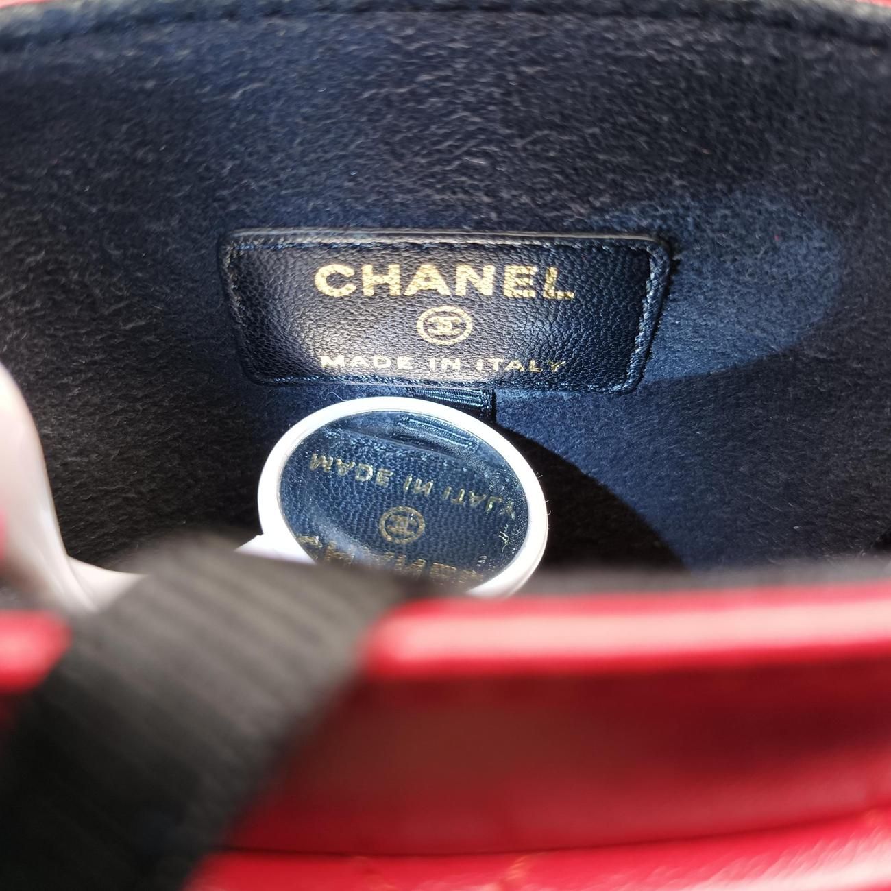  シャネルChanelシャネル CC フォン ホルダー レッド ラムスキン A 94471 メッセンジャーバッグ ショルダーバッグ