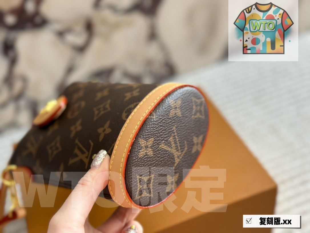 老花ニューモデル スマホポーチ