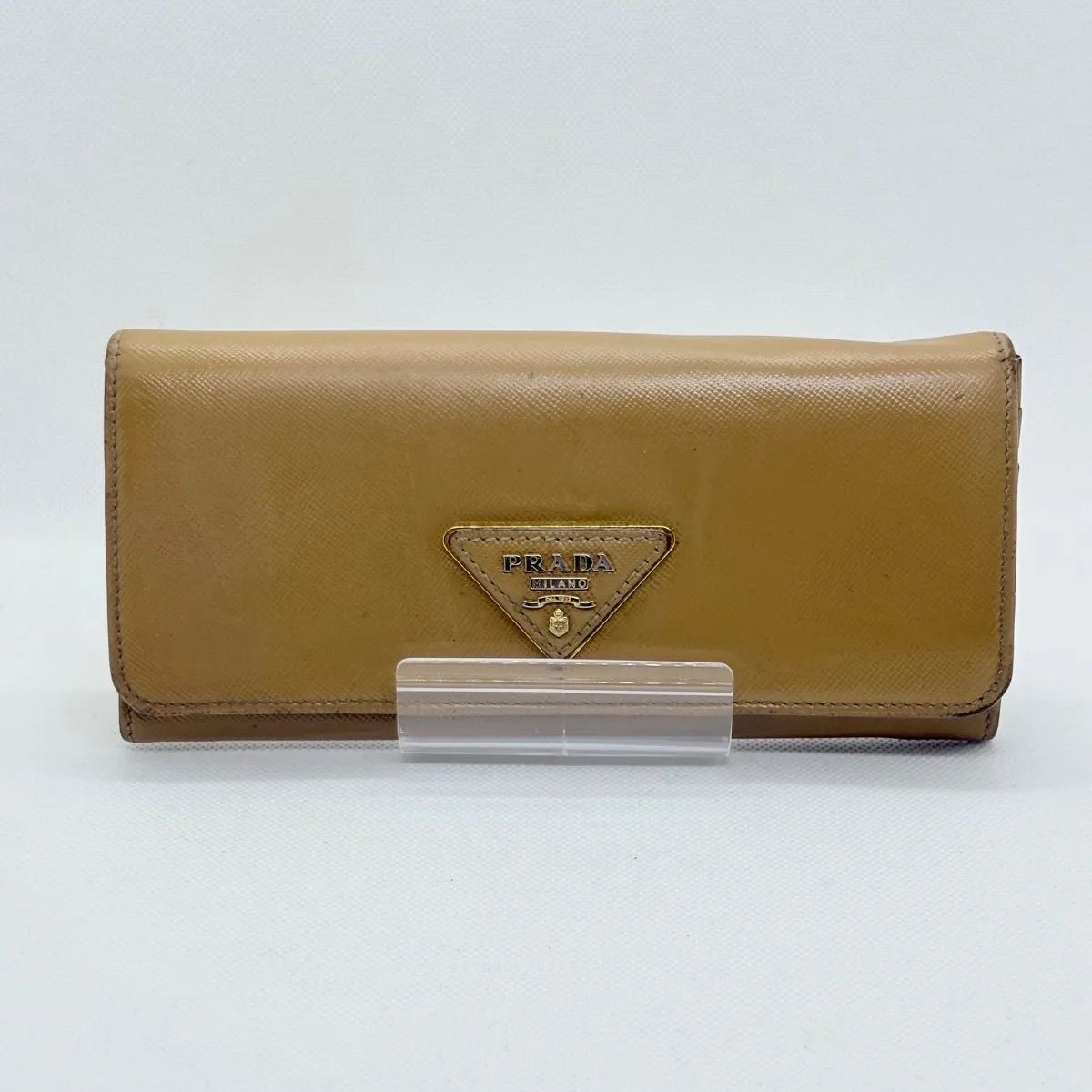 PRADA(プラダ) サフィアーノレザー 長財布 イエロー系 三角ロゴ - メルカリ