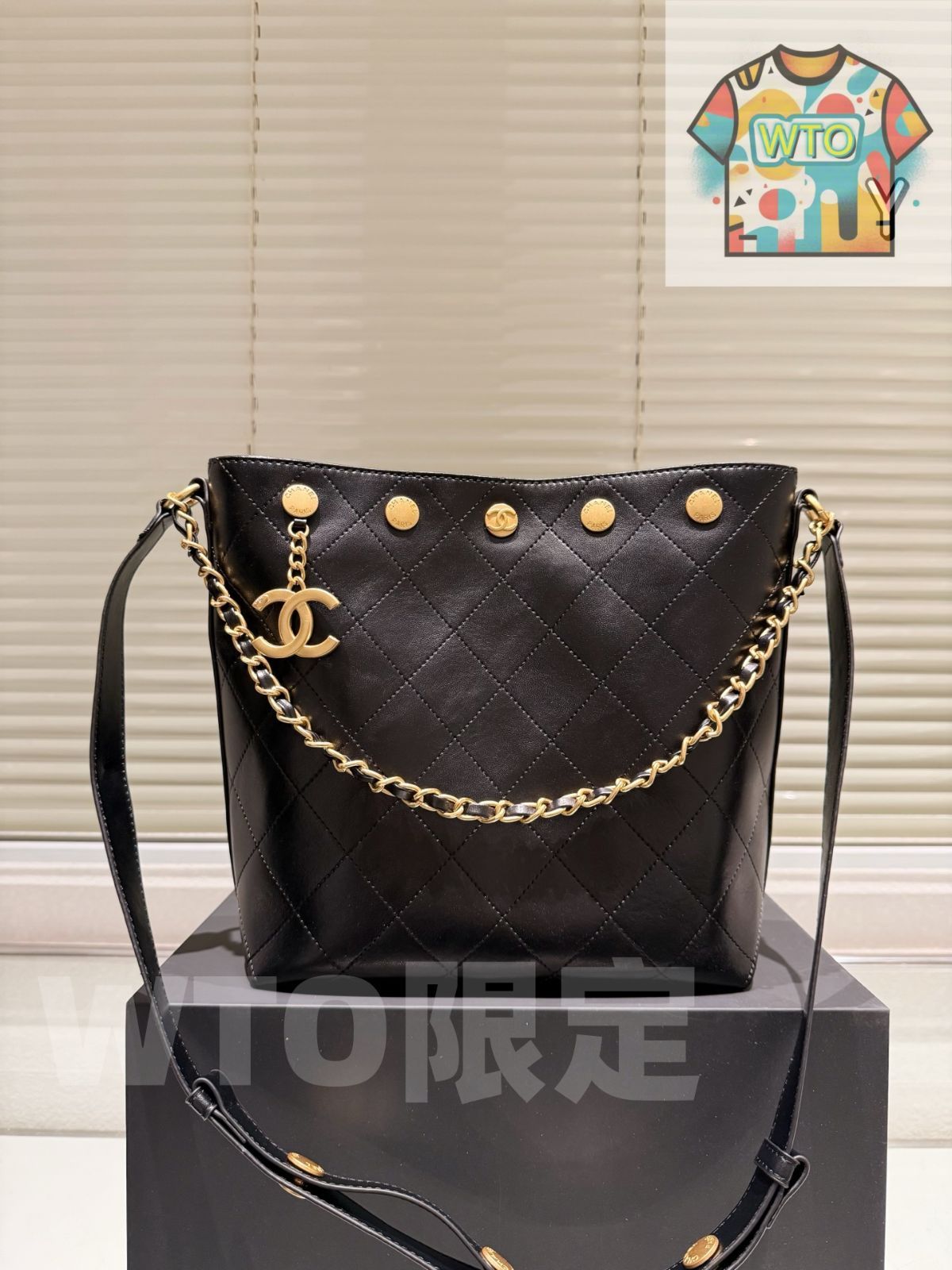 今日 Chanel 25P Rivet Bucket Bag シャネル 25P リベット バケットバッグ