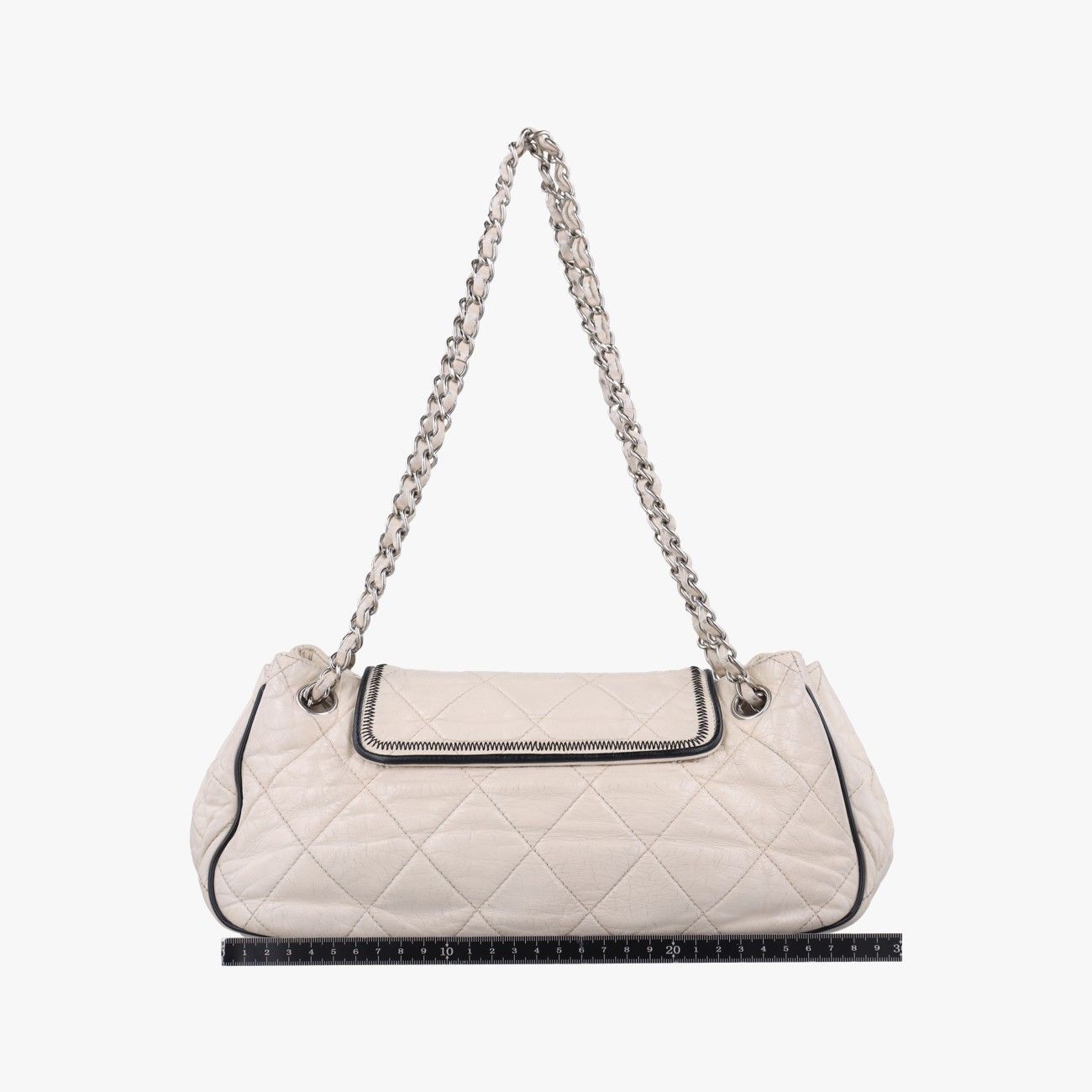 シャネルChanelイーストウエスト ホワイト ラムスキン A37693 12222651