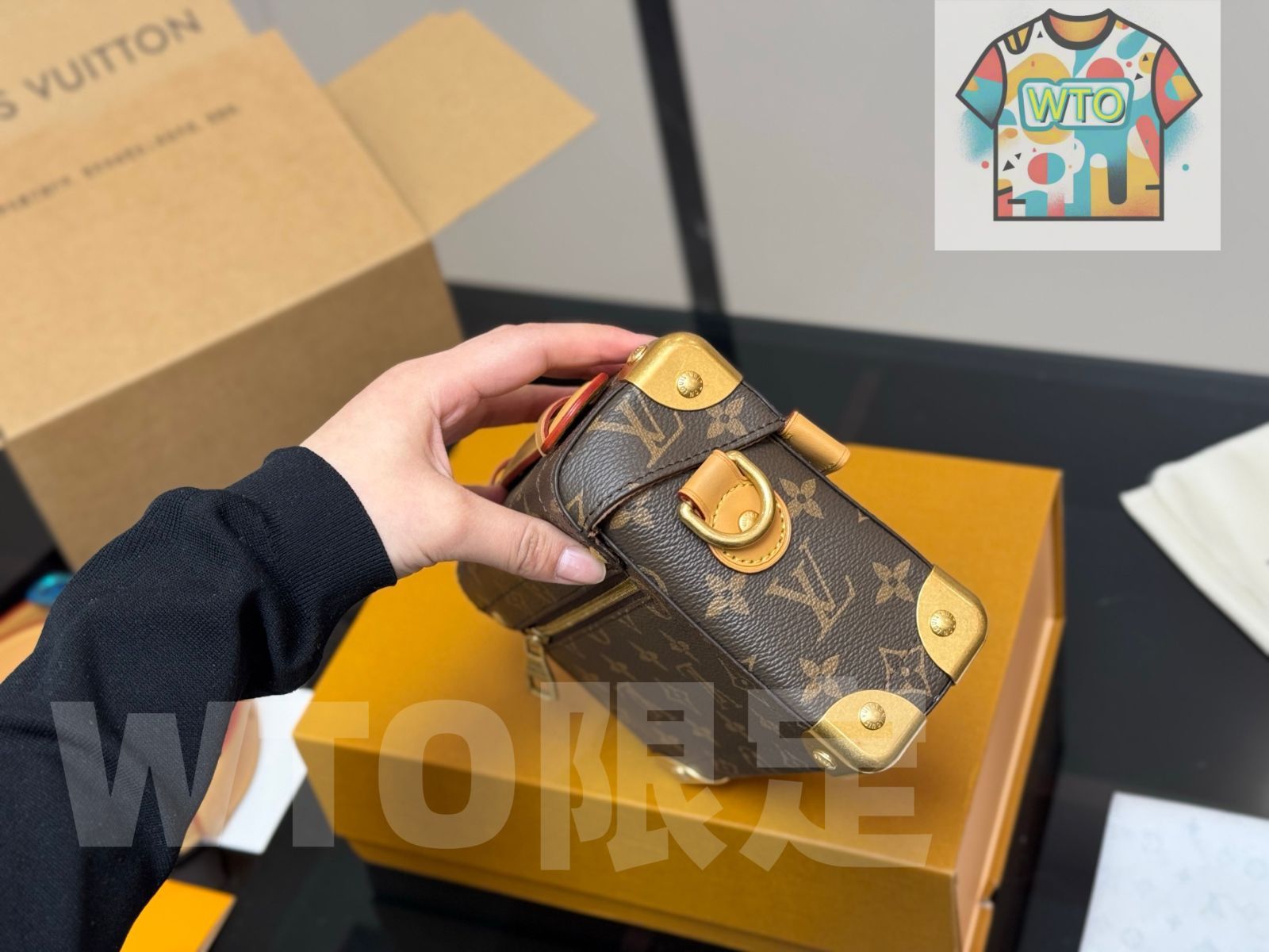  今日 LV Mini Soft Trunk ルイ ヴィトン ミニ ソフト トランク ボックスバッグ ショルダーバッグ ショルダーバッグ