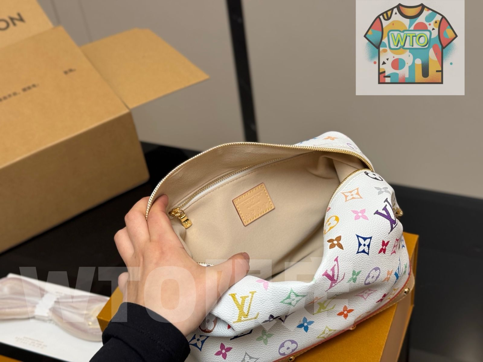  今日 Louis Vuitton POCHETTE COSMETIQUE ルイ ヴィトン ポシェット コスメティック ラージ ハンドバッグ バッグ