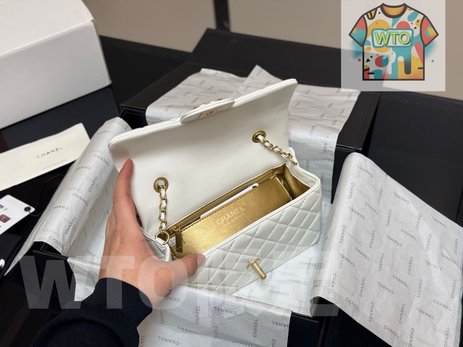 シャネル ゴールドボール