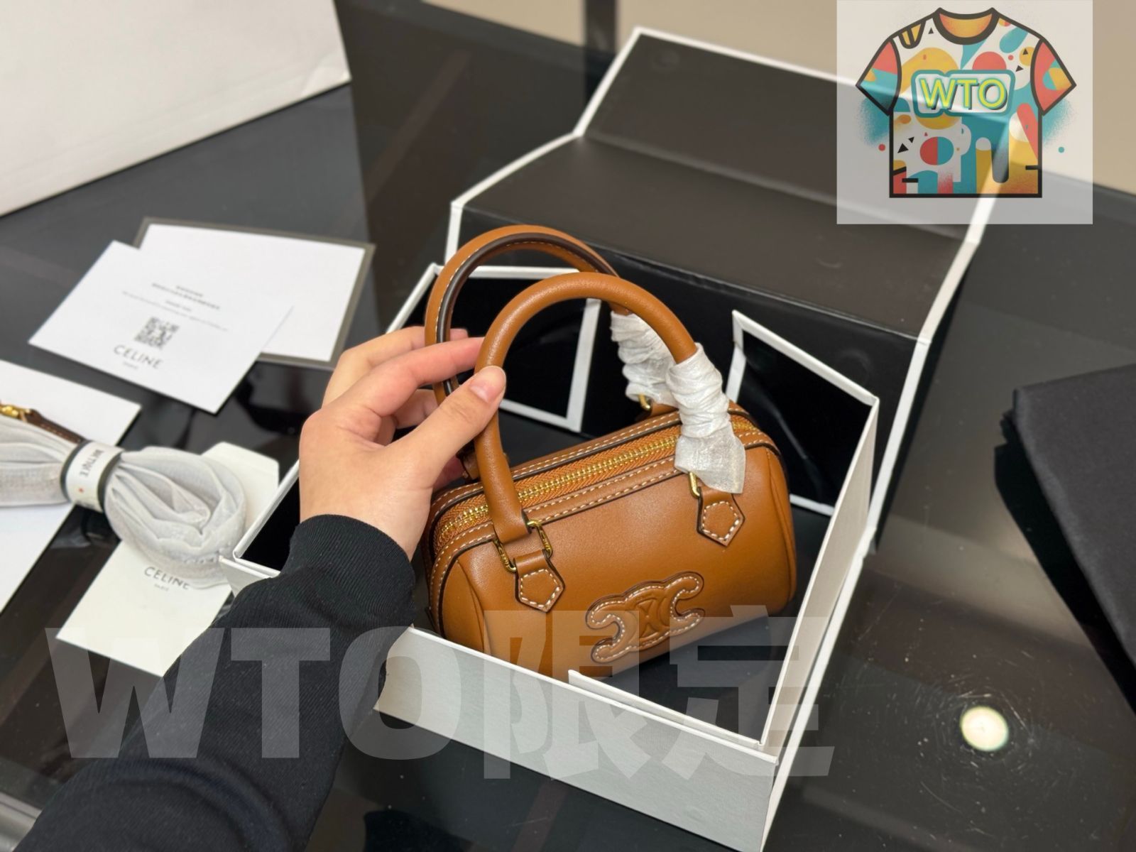  今日 Celine Pillow Bag セリーヌ ピロー バッグ ハンドバッグ バッグ