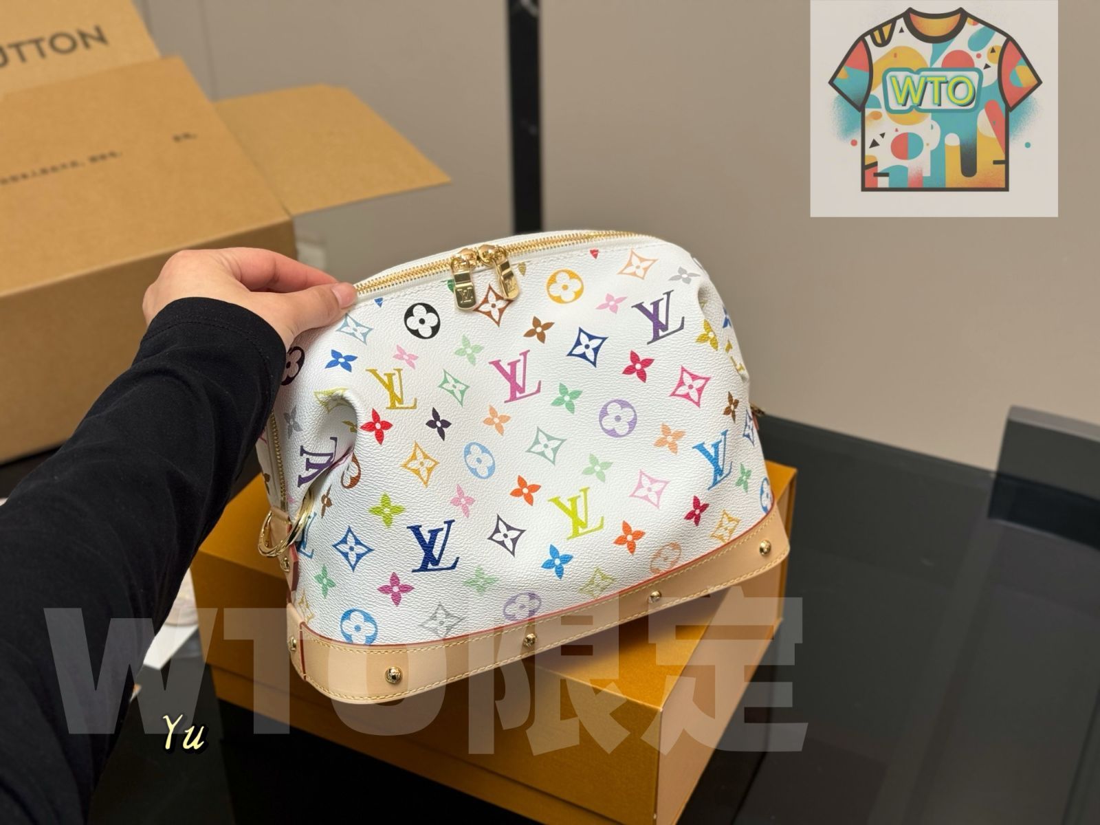 今日 Louis Vuitton POCHETTE COSMETIQUE ルイ ヴィトン ポシェット コスメティック ラージ