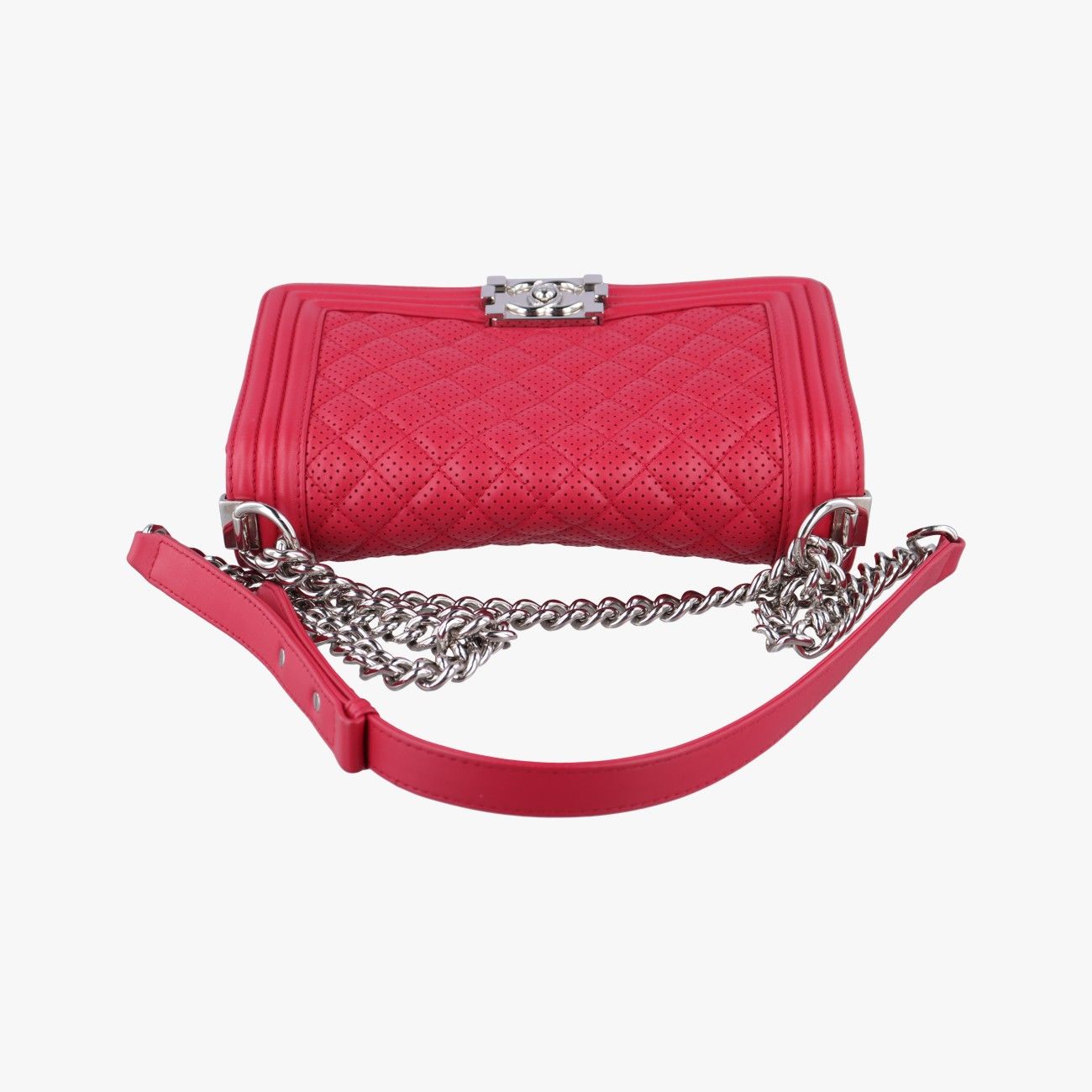 シャネルChanelボーイシャネル レッド