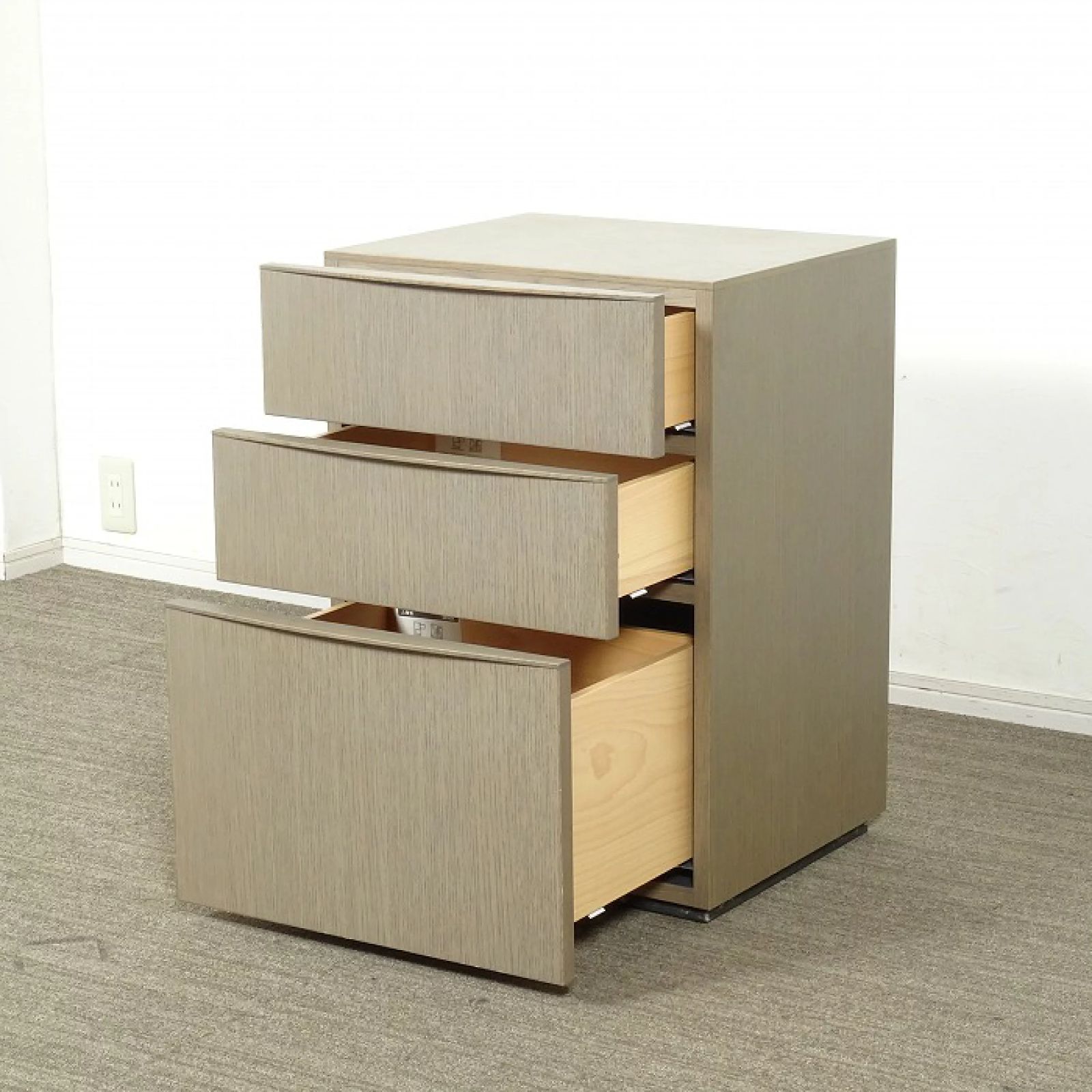 ◾︎SELUNO◾︎ 【展示美品】arflex アルフレックス CONDUCTOR