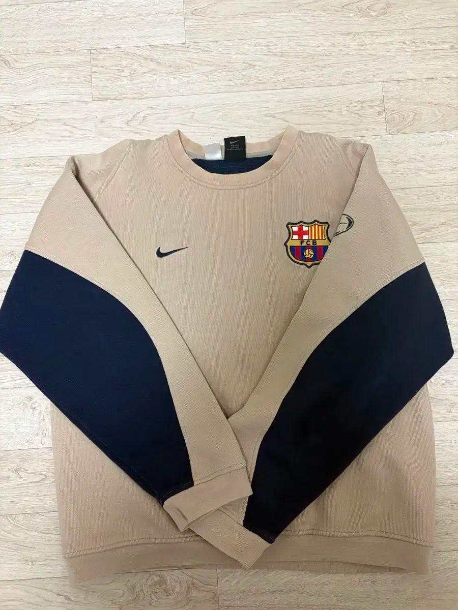 00 s ナイキ バルセロナ ヴィンテージ スウェット