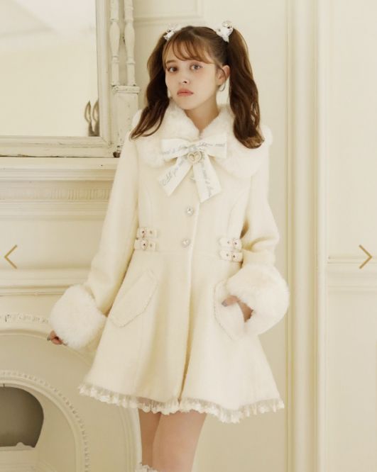 量産型 地雷系 リズリサ バックル コート アイボリー