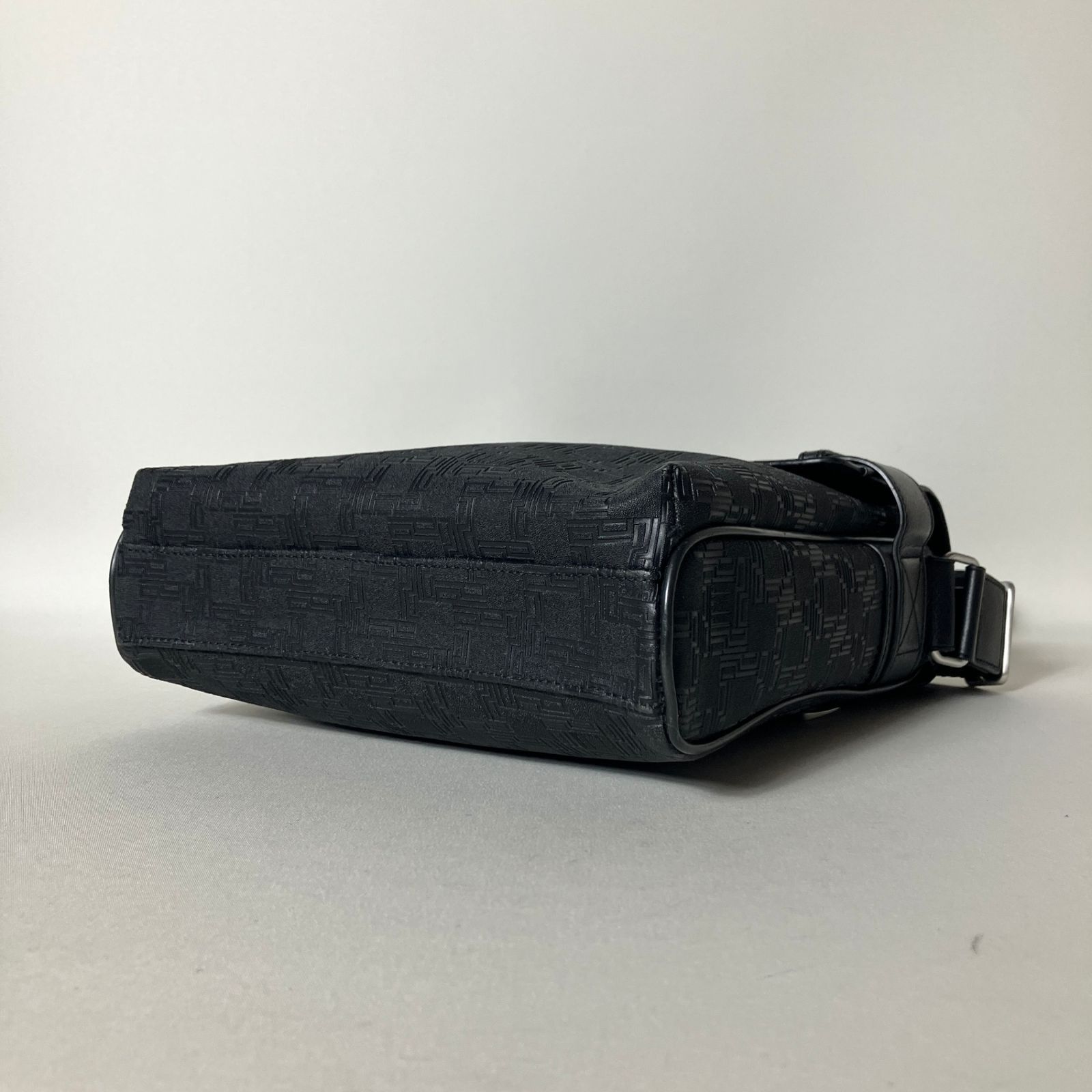 2510-304｜美品｜ダンヒル ショルダーバッグ PVC レザー ブラック