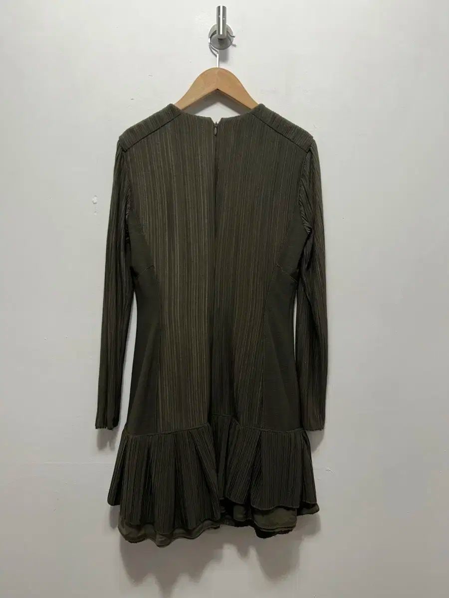 タイム レディース ロングスリーブ ミニ ONE PIECE カーキ 82-94