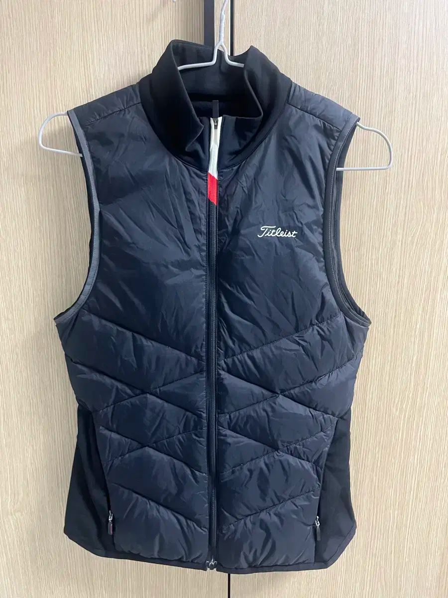 Titleistタイトリスト/ダウンベスト タイトリスト ダウンベスト sサイズ ゴルフ タイトリスト ダウンベスト