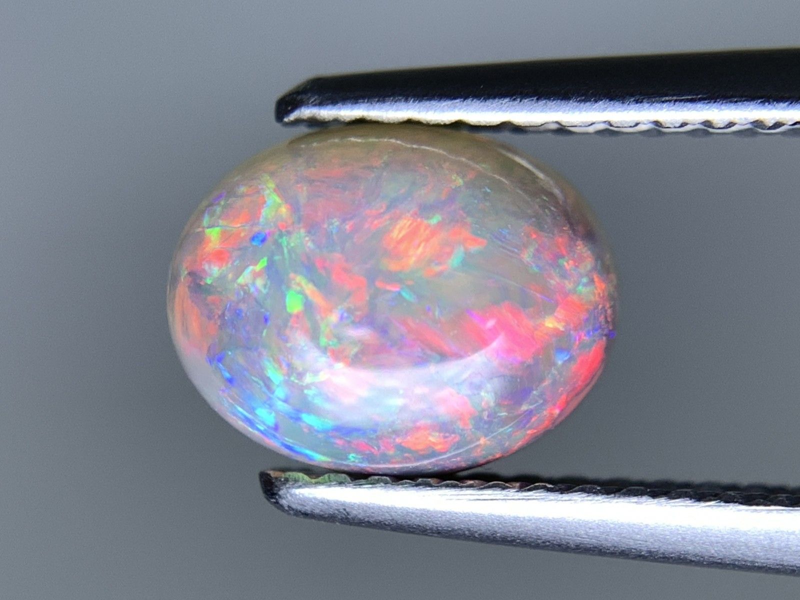 ブラックオパール