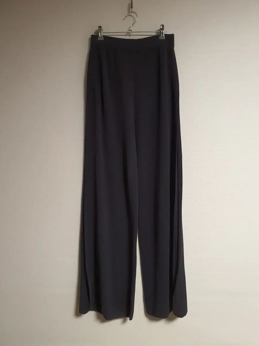 the CASHMERE パネル ディテール ワイド カシミア ニット パンツ 55 サイズ