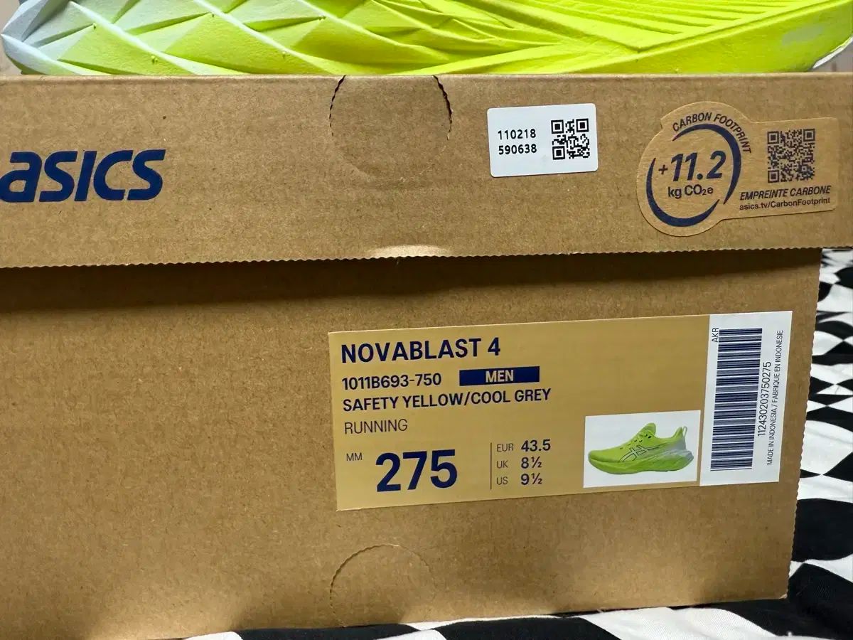 アシックス asics ノヴァブラスト BLAST 4 イエロー 27.5