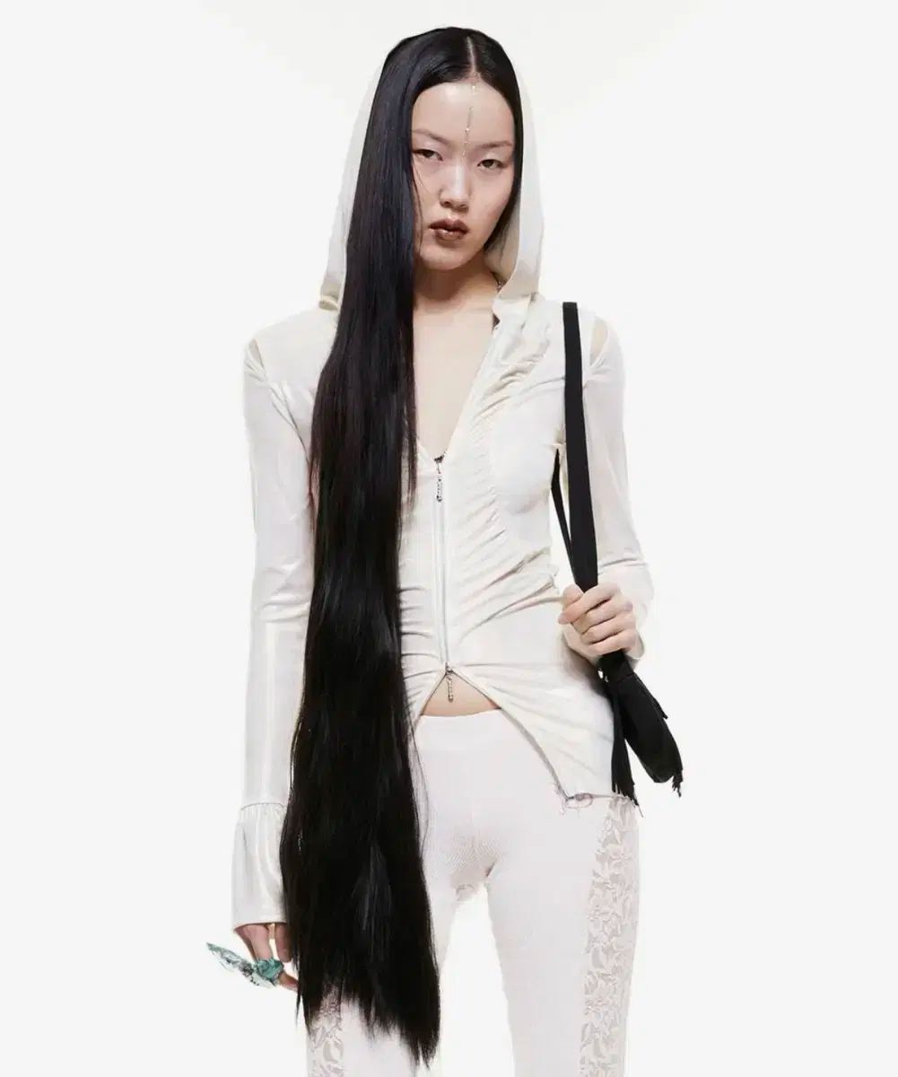 ベディー badee Cut-Out Shirring Hoodie Zip-up