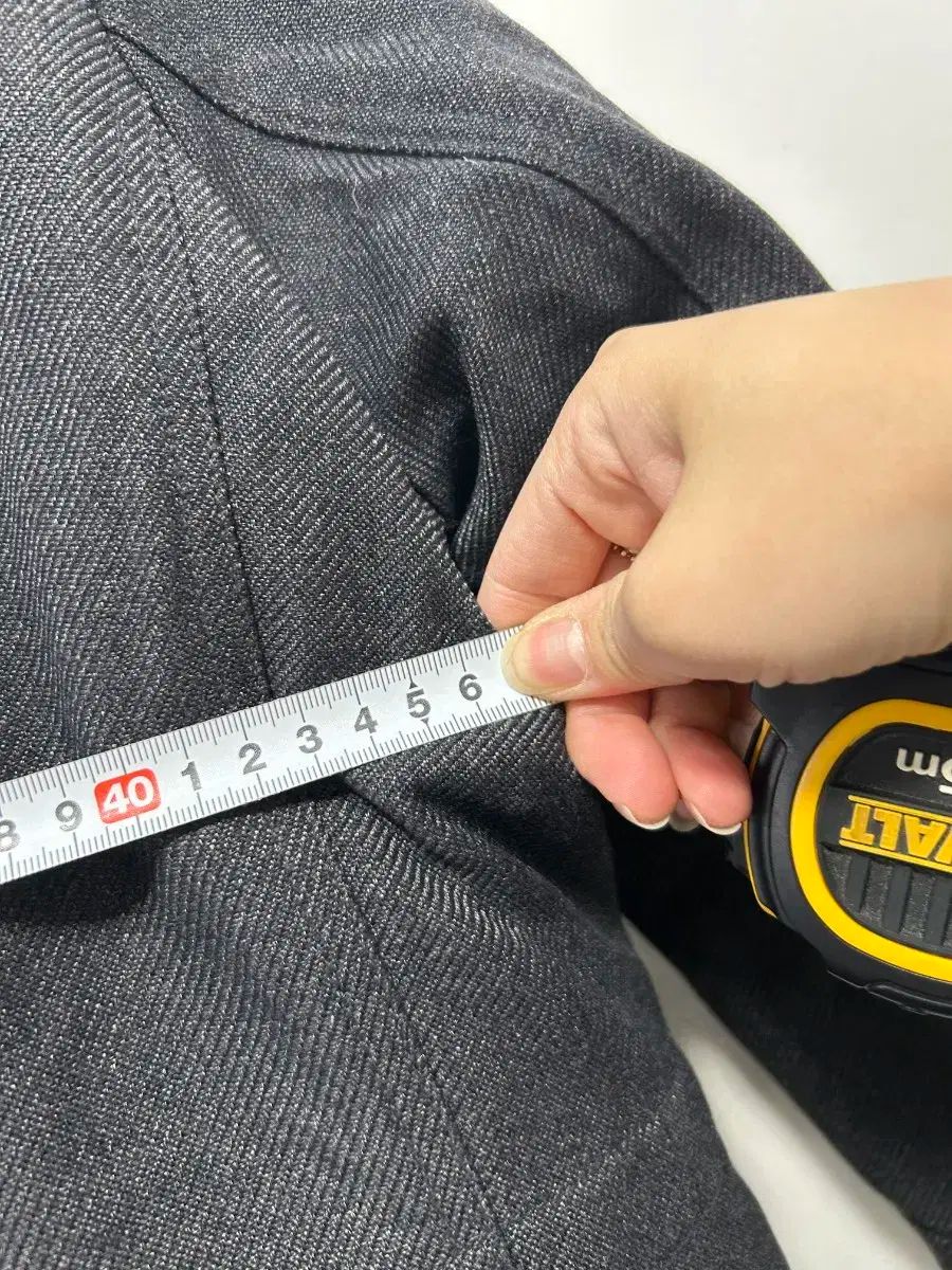  12 t エンポリオアルマーニ フード ダウン コート ブラック その他 ジャケット ブルゾン