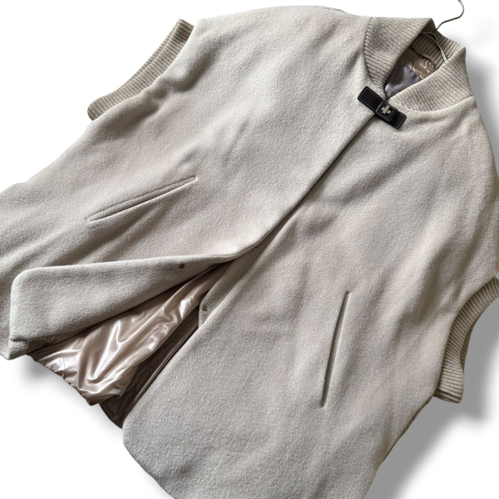 現行HERNO ダウン切替ボンチョ ゆったり リブニット バージンウール アンゴラ ベージュ系 ケープ ベスト