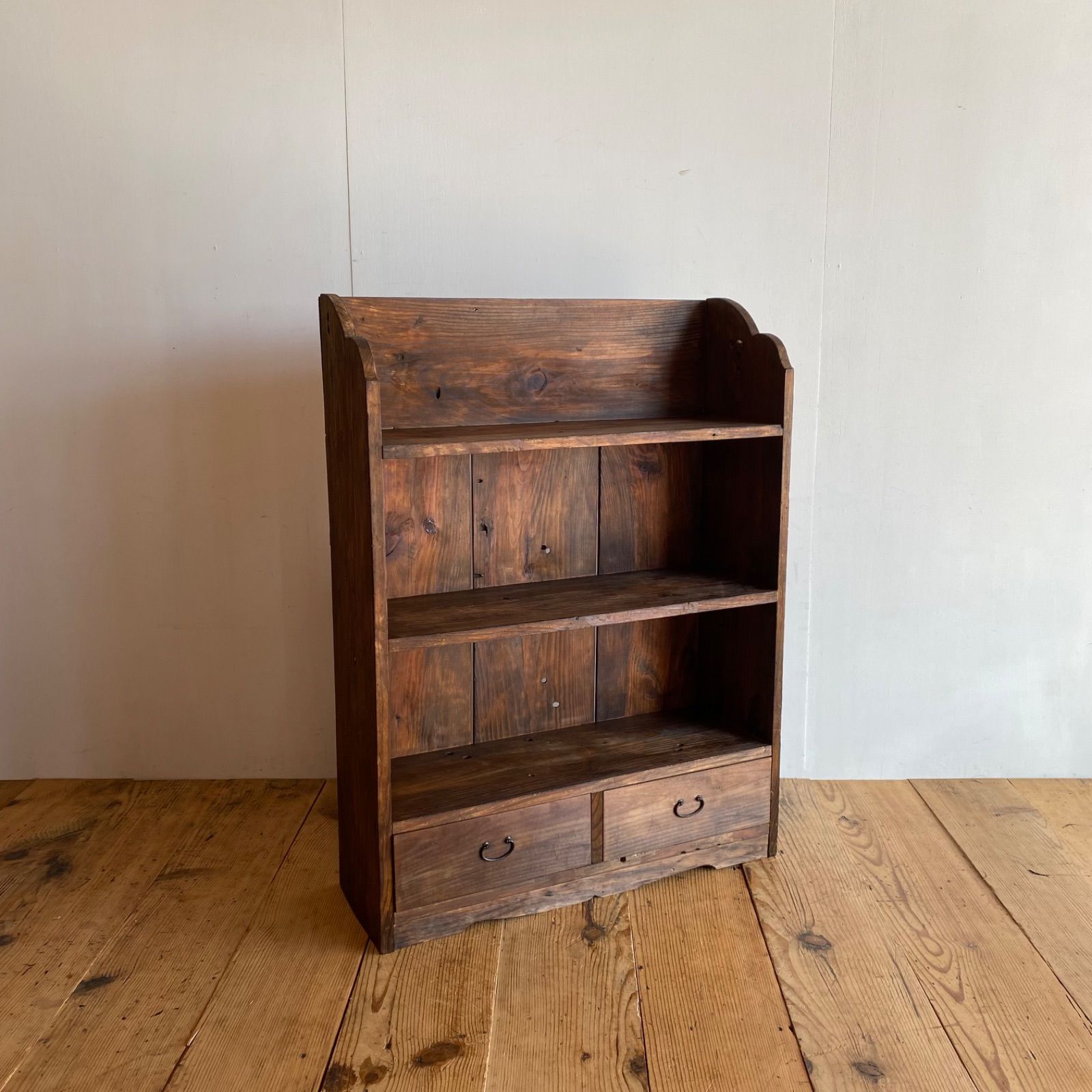 古家具 木製飾り棚 本棚 引き出し付き 無垢材 収納棚 古道具 レトロ
