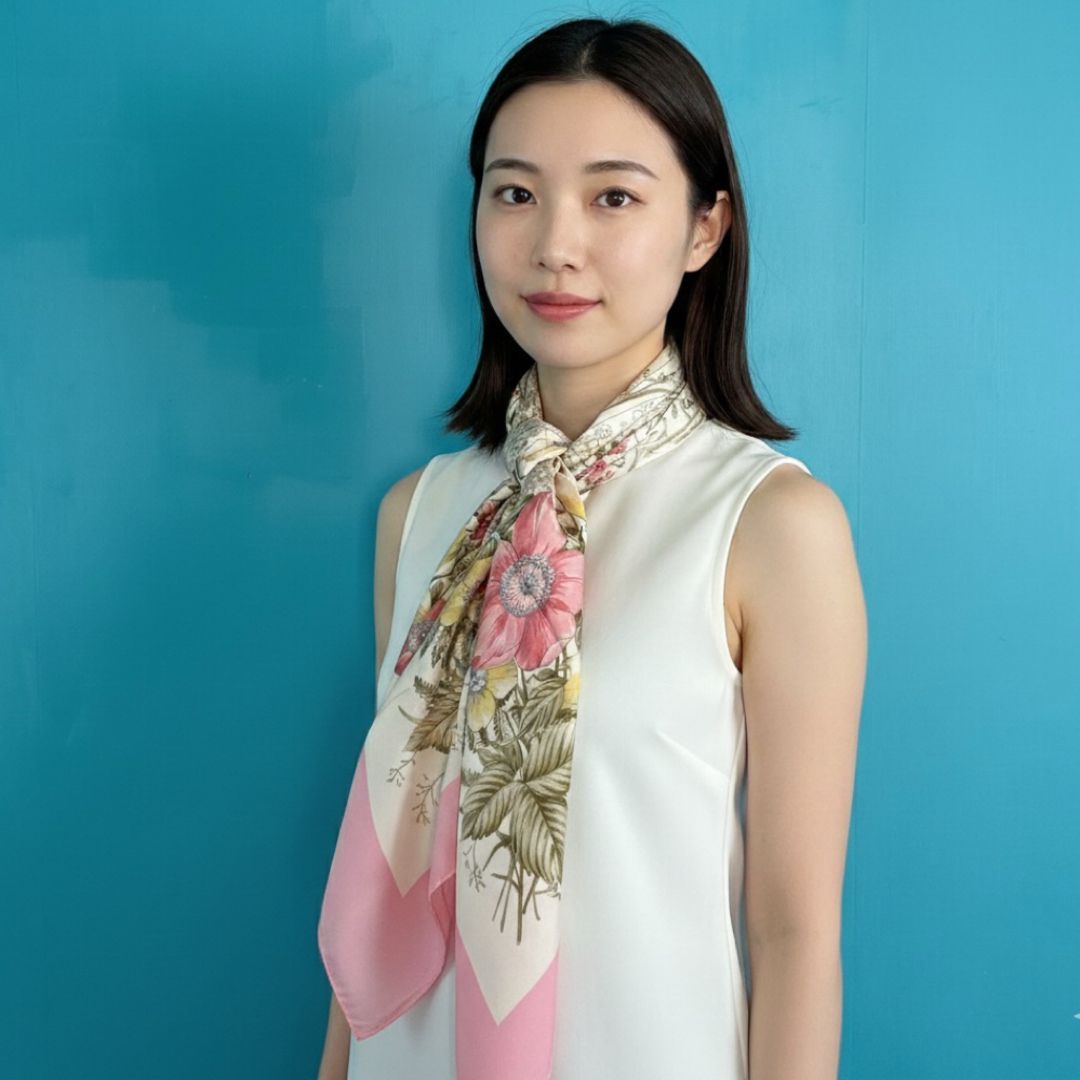 クリスチャン ディオール 大判スカーフ 84cm ボタニカル柄 フローラル