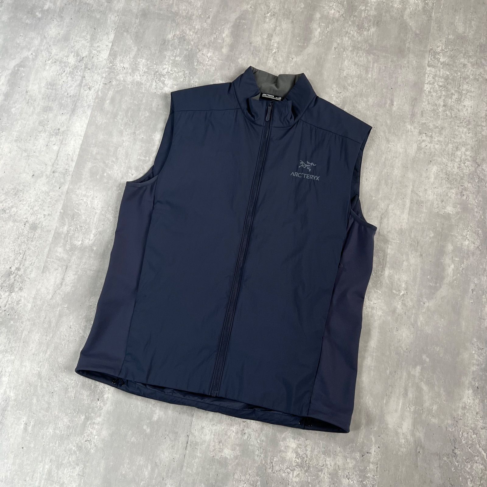 ARC TERYX アークテリクス Atom Vest アトムベスト FW 24 ネイビー Lサイズ
