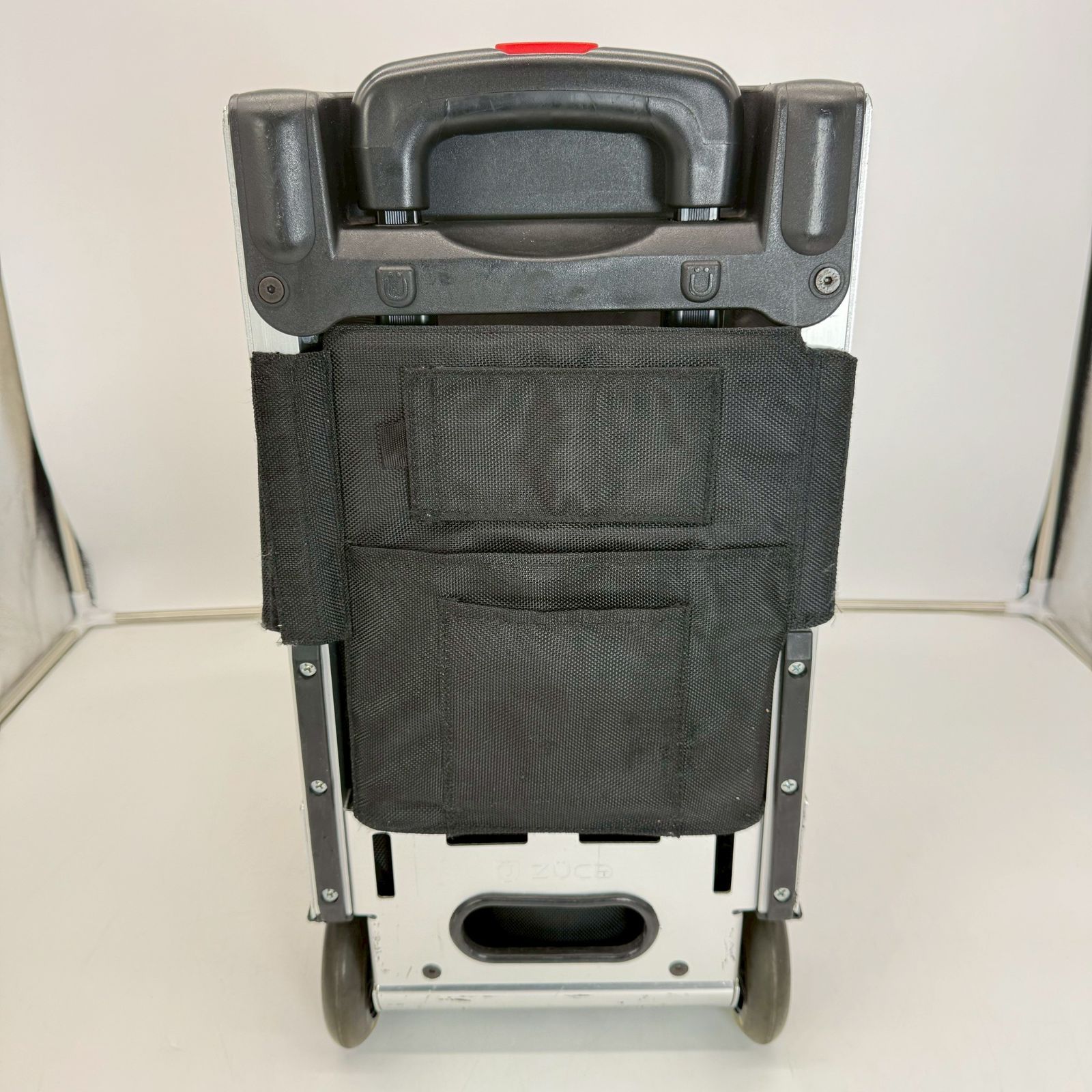 キャリーケース