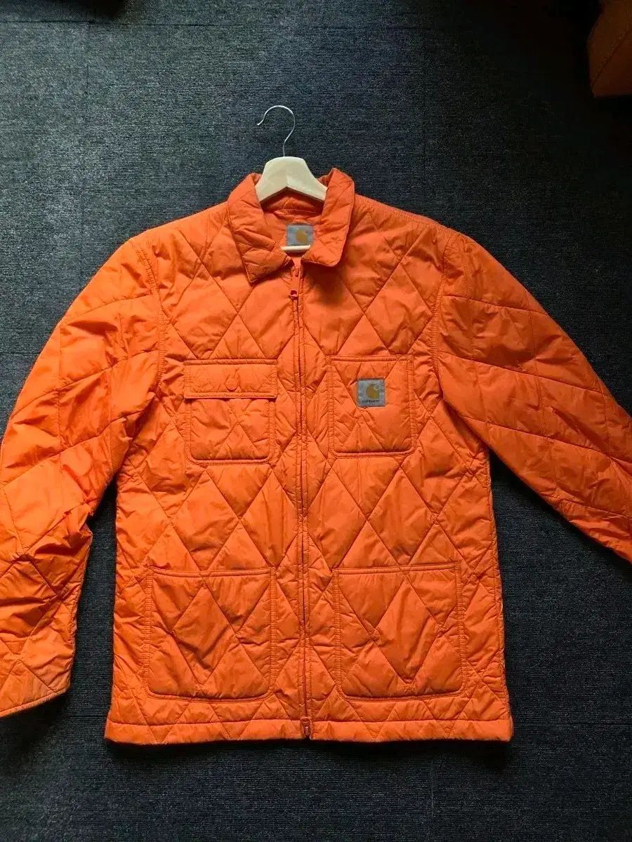 Carhartt カーハート オレンジ ジャケット L サイズ