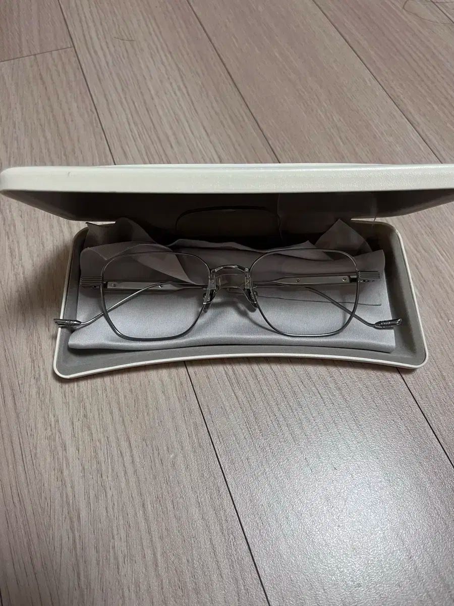  GENTLE MONSTER ジェントルモンスター CATTA フルセット 1回 サングラス 小物