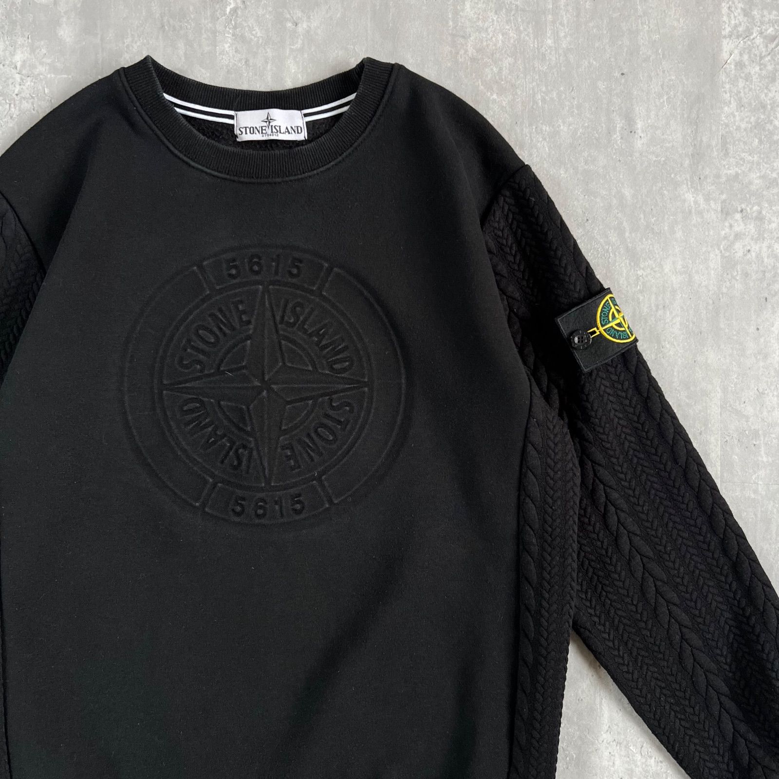 STONE ISLAND / ストーンアイランド エンボスロゴ クルーネック 